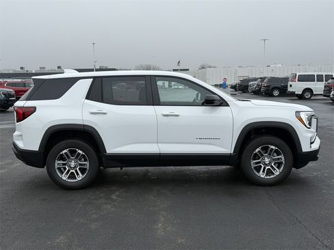 New 2026 GMC Terrain Elevation image 9
