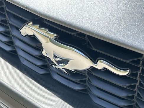 Used 2025 Ford Mustang Premium RWD image 9
