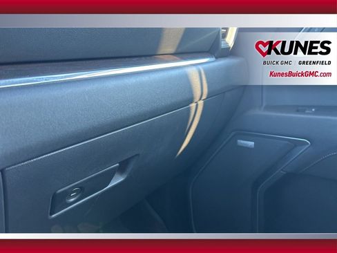 Used 2023 GMC Sierra 1500 SLT w/ SLT Premium Package image 18