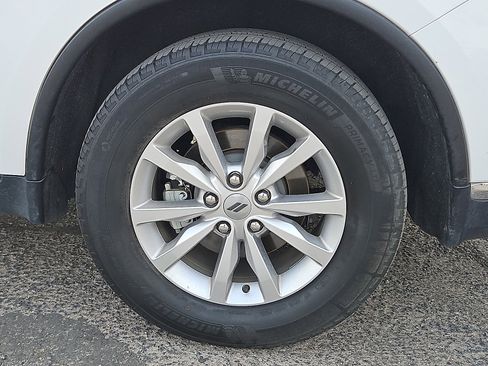 Used 2024 Dodge Durango SXT image 5