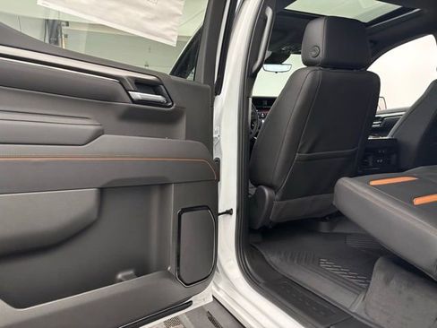 New 2026 GMC Sierra 1500 AT4 w/ Technology Package image 42