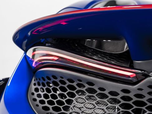 Used 2021 McLaren 765LT image 47