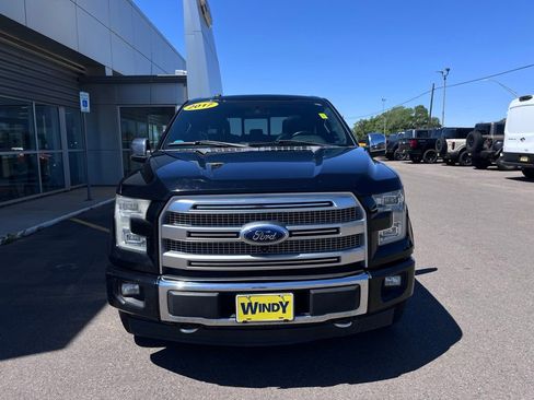 Used 2017 Ford F150 Platinum w/ Equipment Group 701A Luxury AWD/4WD image 3