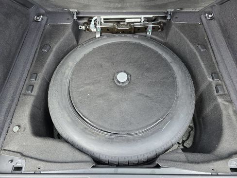 Used 2017 Land Rover Range Rover Sport HSE image 55