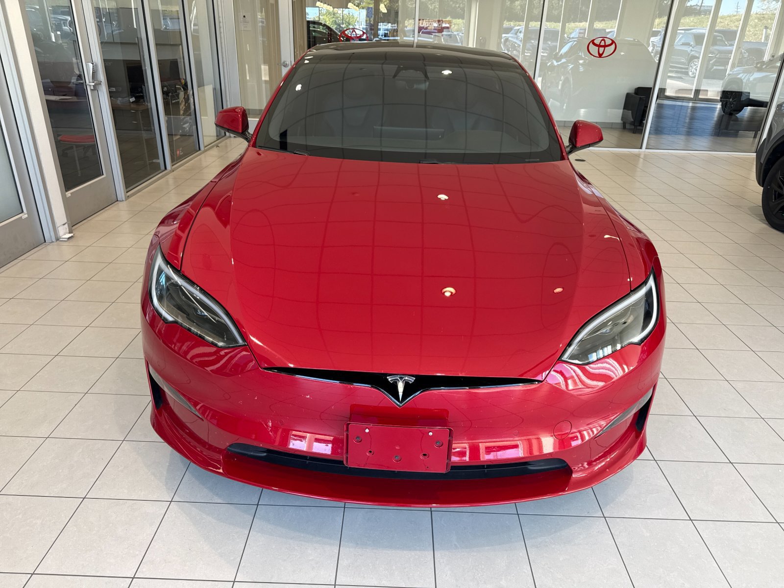 Used 2023 Tesla Model S Standard Range AWD/4WD image 4