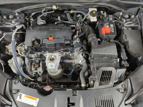 Used 2025 Honda HR-V LX image 18