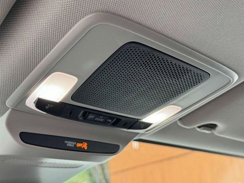 New 2026 Honda HR-V LX image 10