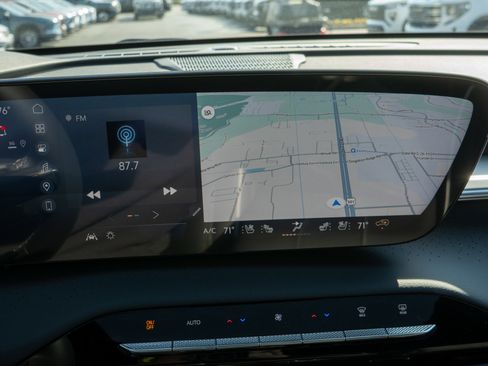 New 2026 Buick Enclave Avenir image 15