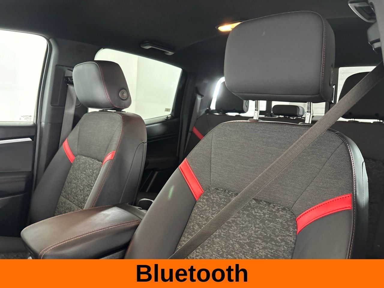 Used 2023 Chevrolet Colorado Z71 AWD/4WD image 11
