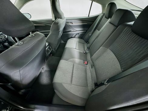 Used 2025 Toyota Camry LE image 28