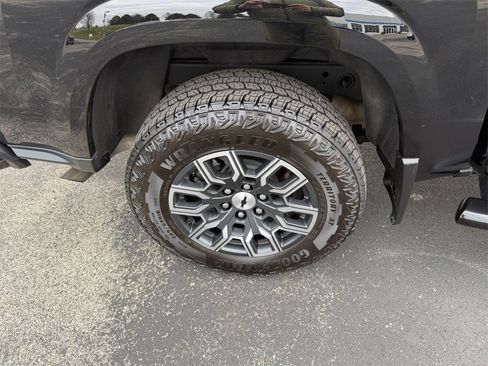 Certified 2024 Chevrolet Colorado Z71 w/ Z71 Convenience Package 2 image 28