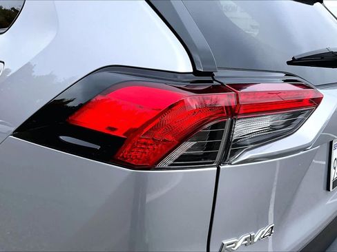 Certified 2023 Toyota RAV4 XLE image 28