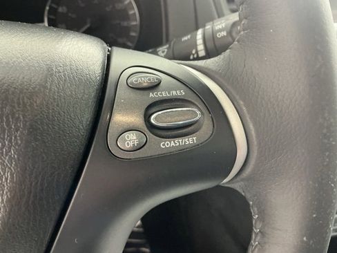 Used 2017 Nissan Pathfinder SL w/ SL Premium Package image 27