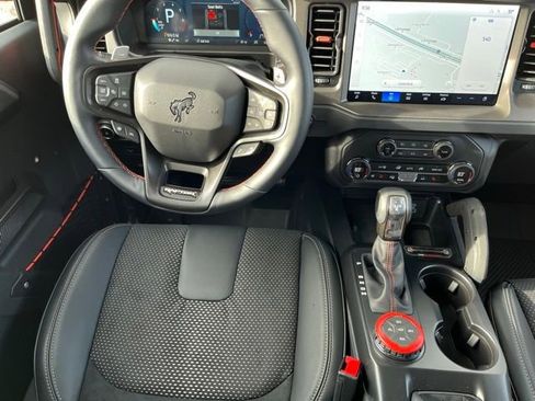 New 2025 Ford Bronco Raptor image 17