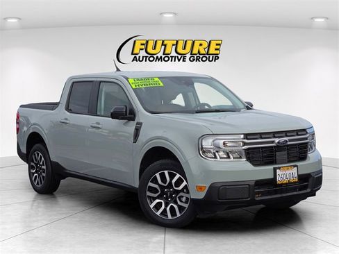 Certified 2024 Ford Maverick Lariat image 1