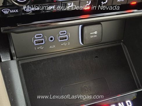 Used 2024 Jeep Grand Cherokee Limited w/ Luxury Tech Group II AWD/4WD image 38