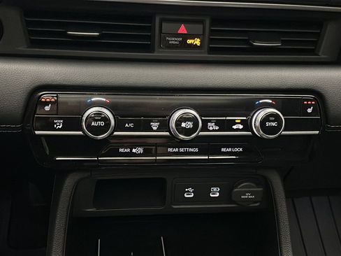 New 2026 Honda Pilot Touring image 31