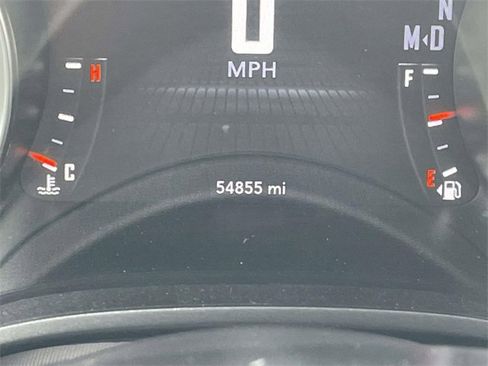 Used 2023 Dodge Challenger SXT image 19