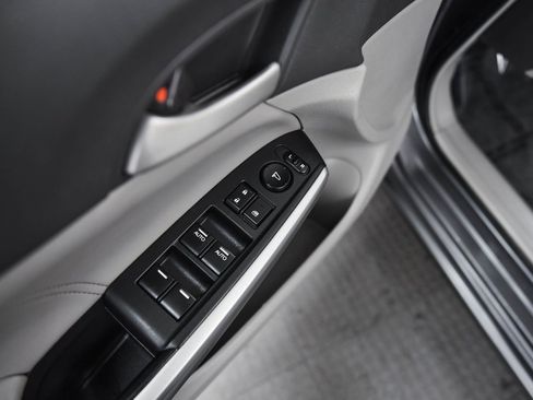 Used 2009 Honda Accord EX-L image 10