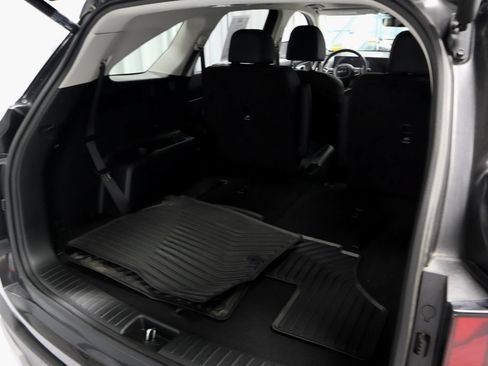 Used 2025 Kia Sorento SX FWD image 16