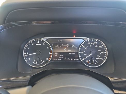 Used 2022 Nissan Pathfinder SL w/ SL Premium Package image 18