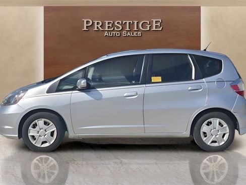 Used 2013 Honda Fit Base image 18