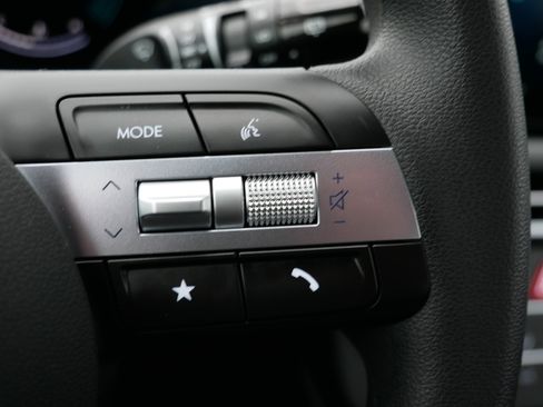 Used 2026 Hyundai Tucson SE image 28