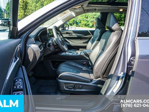 Used 2025 INFINITI QX60 Luxe image 19