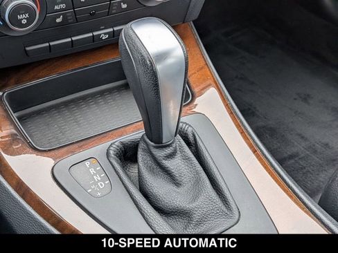 Used 2011 BMW 328i xDrive Sedan AWD/4WD image 7