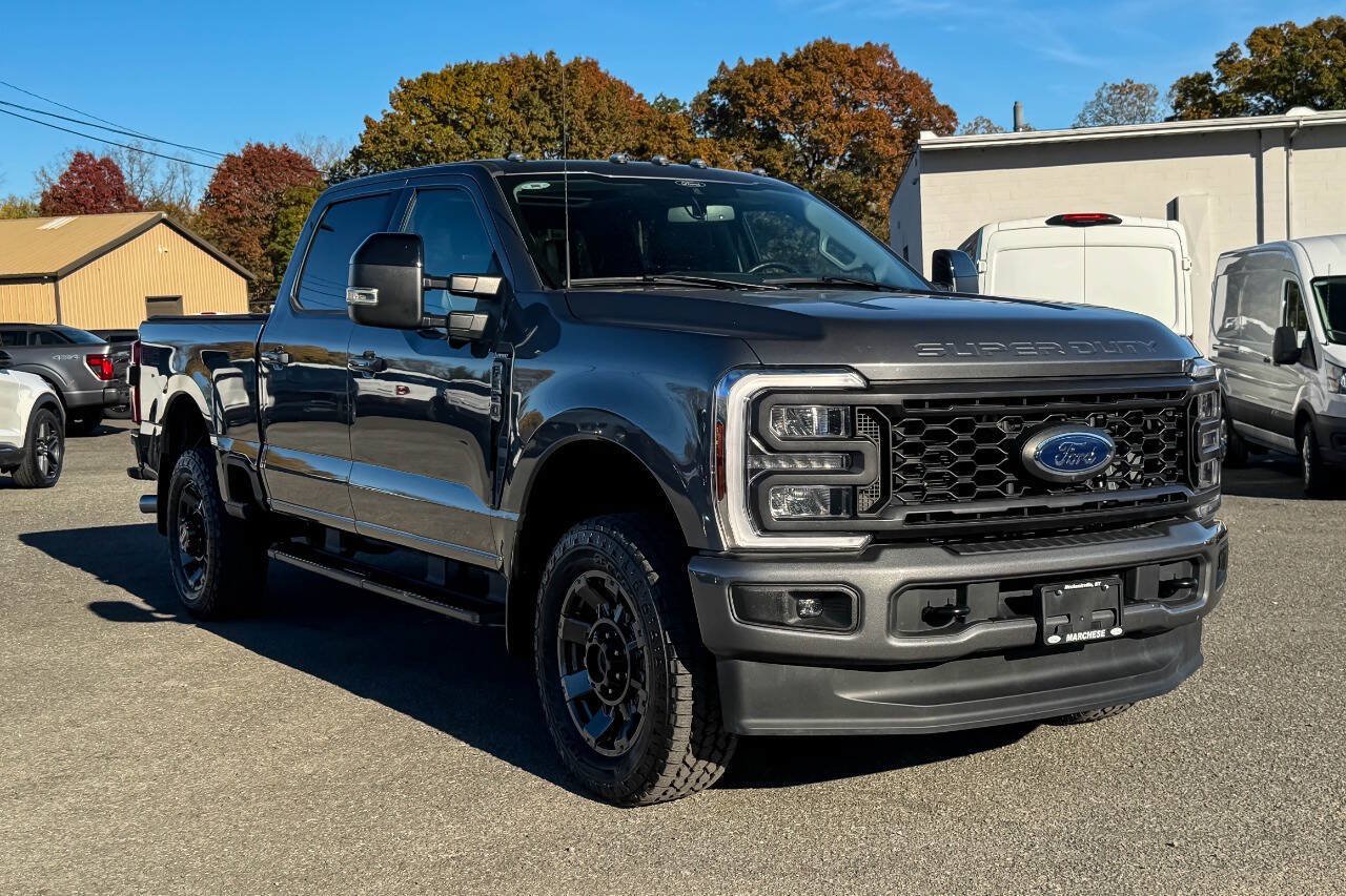 Used 2024 Ford F350 Lariat w/ Sport Appearance Package AWD/4WD image 1
