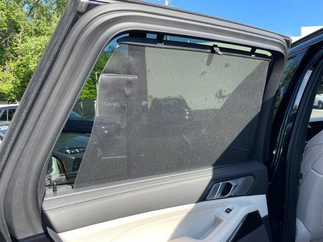 Certified 2024 BMW X5 xDrive40i w/ M Sport Package AWD/4WD image 12