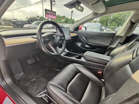 Used 2018 Tesla Model 3 Mid Range RWD image 6