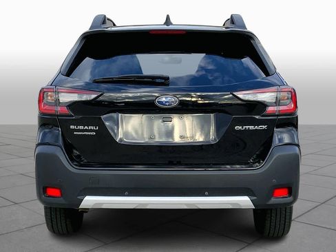 Used 2023 Subaru Outback Limited image 4