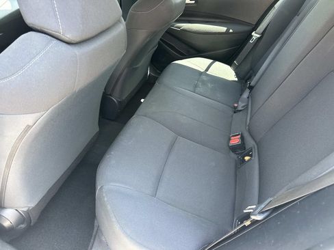 Used 2021 Toyota Corolla LE FWD image 12