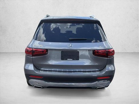 Certified 2021 Mercedes-Benz GLB 250 4MATIC image 6