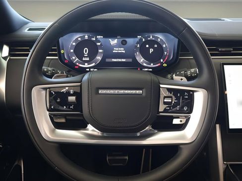 New 2025 Land Rover Range Rover SE AWD/4WD image 16