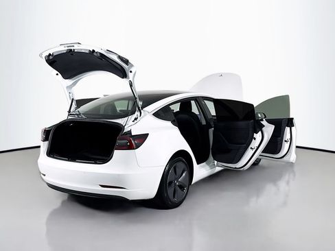 Used 2019 Tesla Model 3 Standard Range RWD image 30