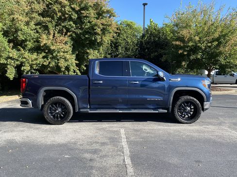 Used 2020 GMC Sierra 1500 SLT w/ SLT Premium Plus Package AWD/4WD image 10