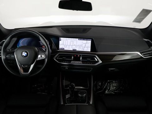 Used 2023 BMW X5 sDrive40i w/ Premium Package image 8
