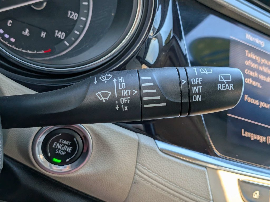 Used 2020 Buick Encore GX Preferred w/ Cold Weather Comfort Package FWD image 26