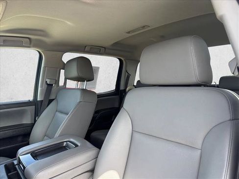 Used 2018 GMC Sierra 2500 4x4 Crew Cab w/ Sierra Convenience Package image 14