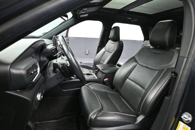 Used 2022 Ford Explorer ST w/ ST Street Pack AWD/4WD image 18