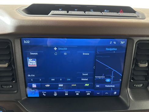 Certified 2024 Ford Bronco Outer Banks w/ Sasquatch Package image 14