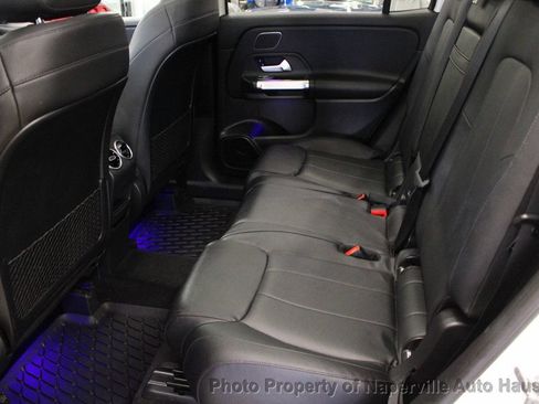 Used 2021 Mercedes-Benz GLB 250 4MATIC image 28