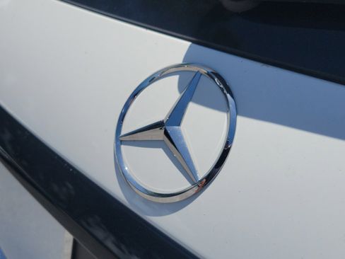 Certified 2026 Mercedes-Benz GLC 300 image 29