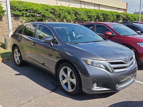 Used 2014 Toyota Venza Limited w/ Tow Prep Package FWD image 1