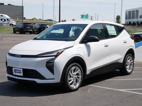 New 2027 Chevrolet Bolt LT w/ Comfort Package FWD image 9