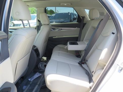 New 2026 Cadillac XT5 Premium Luxury w/ Driver Assist Package FWD image 21