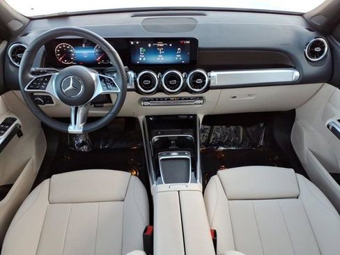 Certified 2026 Mercedes-Benz GLB 250 image 4