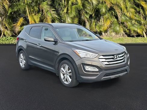 Used 2014 Hyundai Santa Fe Sport 2.0T w/ Navigation Package 06 FWD image 2